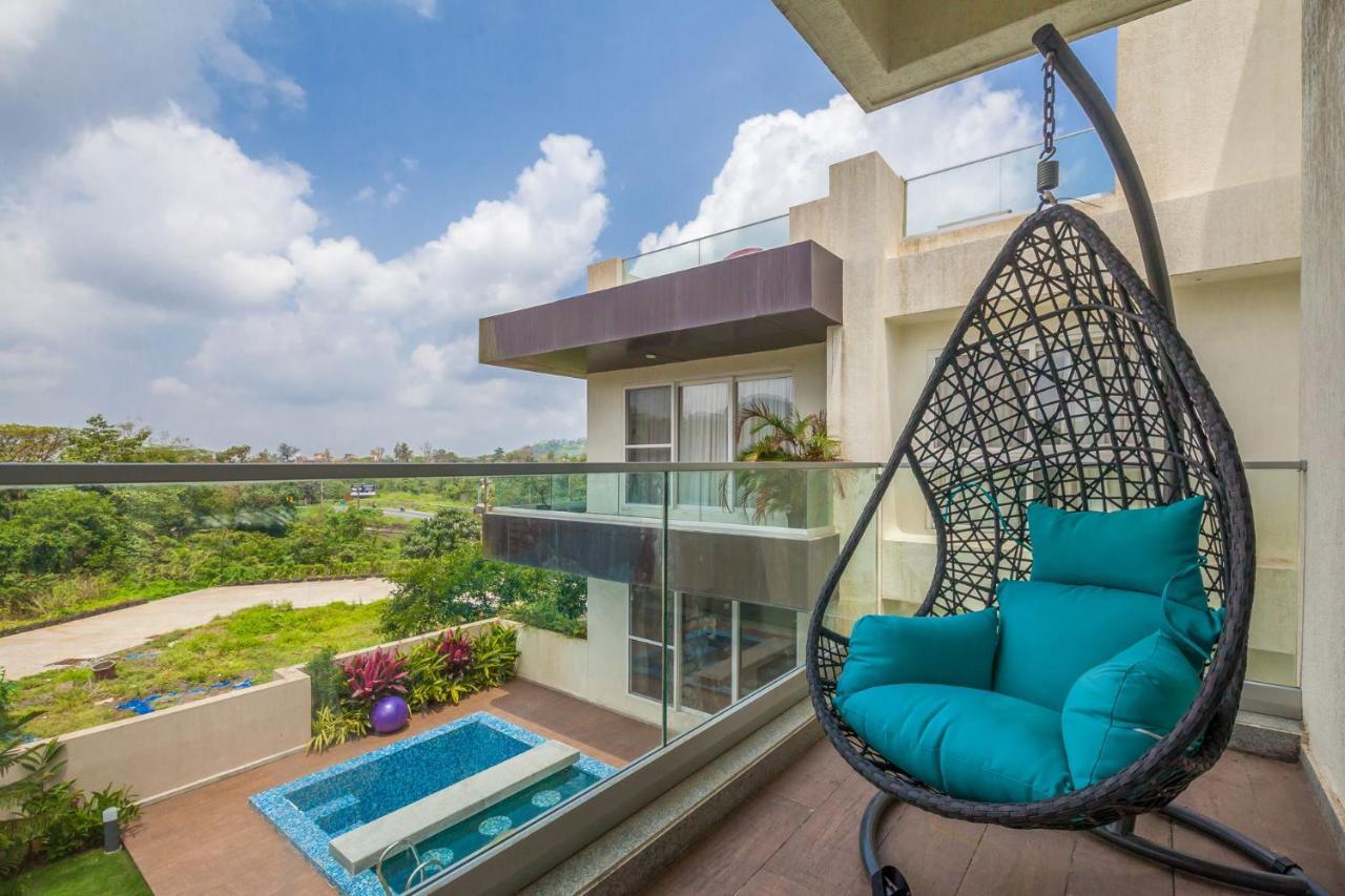 Villa Azul By Stayvista, Offering A Snooker Table, Terrace, Swimming Pool & A Spacious Lawn With A Charming Gazebo For A Perfect Getaway Lonavala Exterior foto